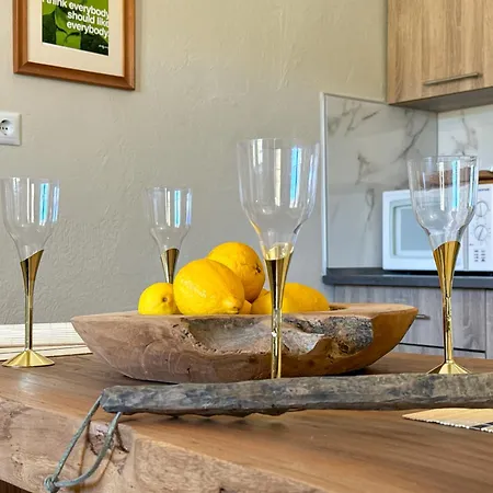 Вилла Emina Palms *