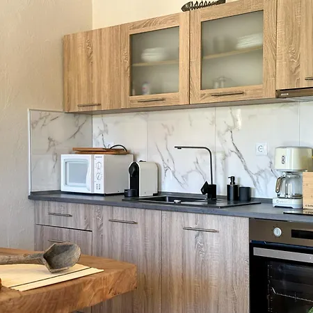 Emina Palms Villa Vrasná