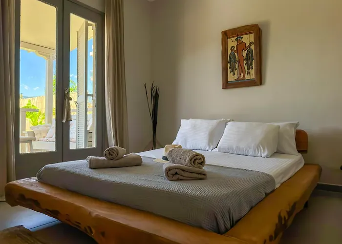 Emina Palms 别墅 *